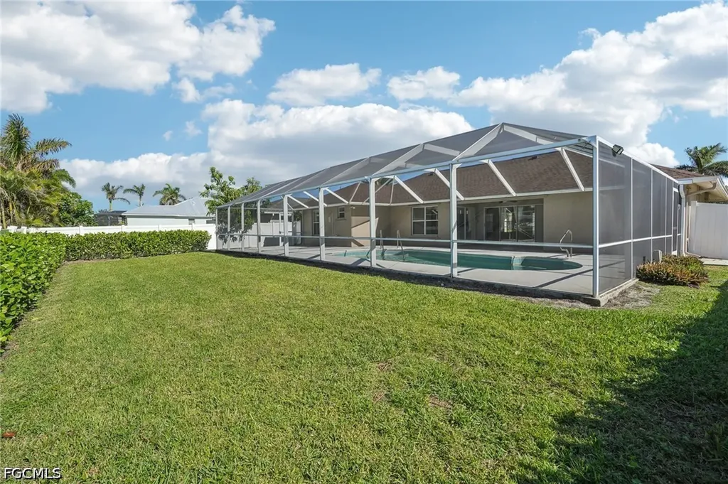 4346 SW 18th Place Cape Coral FL 33914