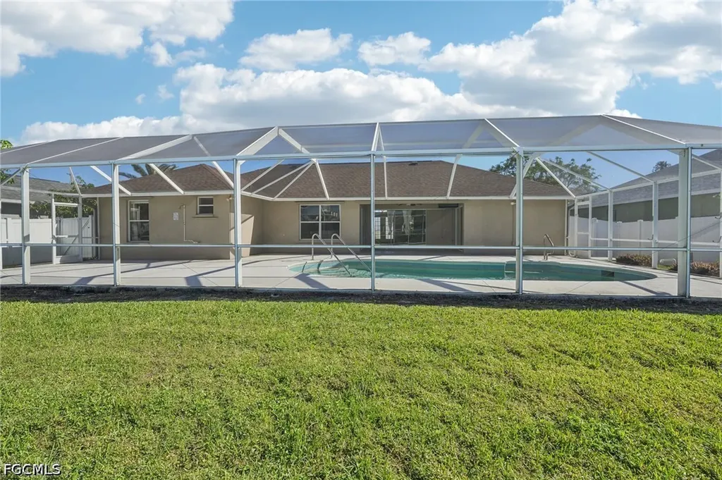 4346 SW 18th Place Cape Coral FL 33914
