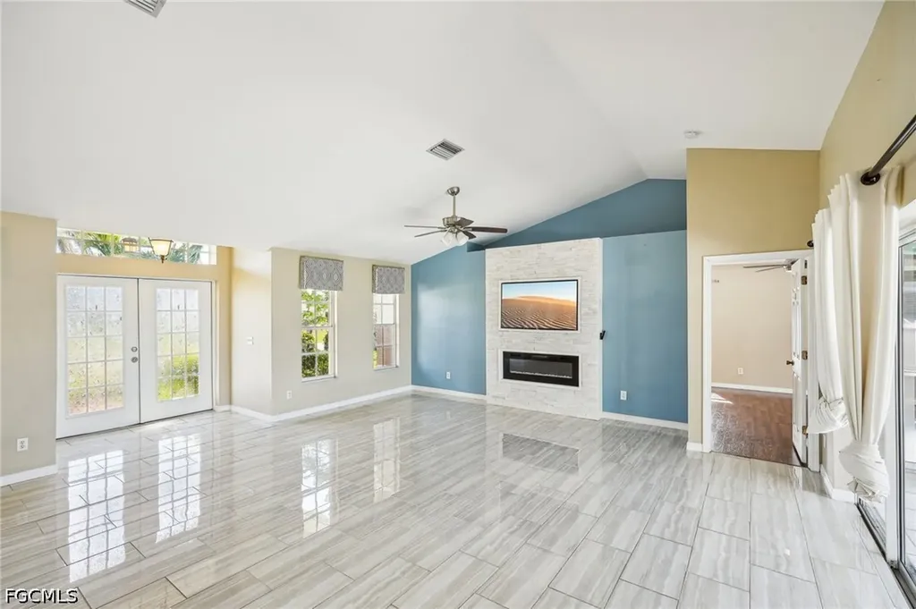 4346 SW 18th Place Cape Coral FL 33914