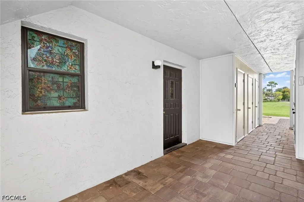4728 Orange Grove Boulevard North Fort Myers FL 33903