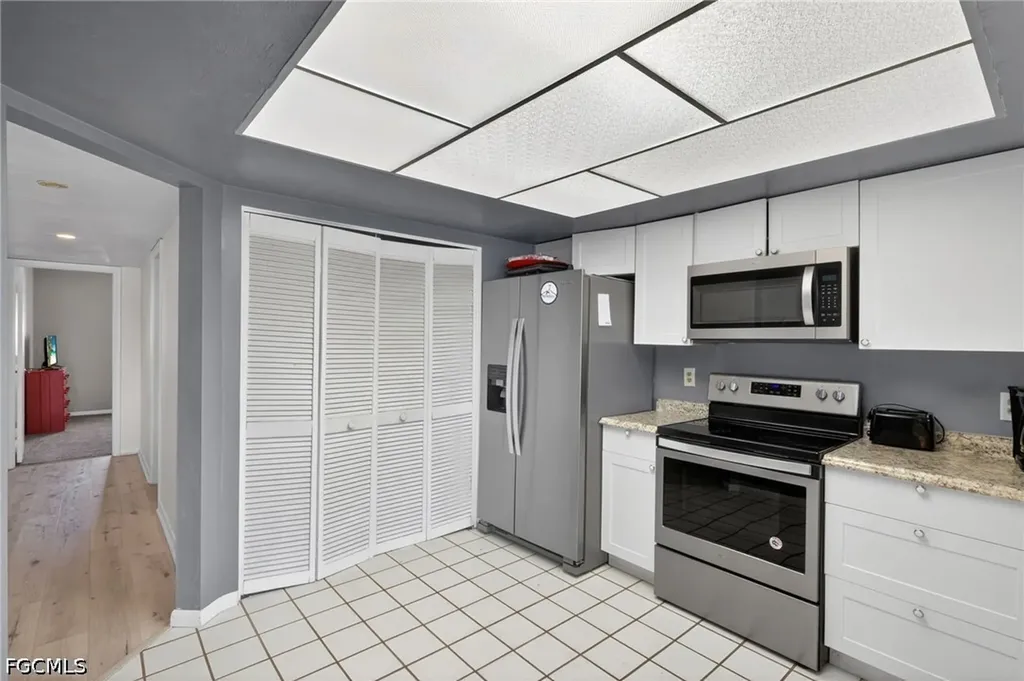 4728 Orange Grove Boulevard North Fort Myers FL 33903