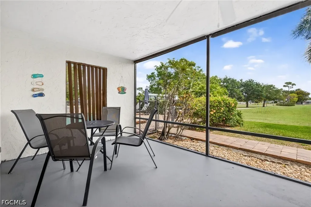 4728 Orange Grove Boulevard North Fort Myers FL 33903