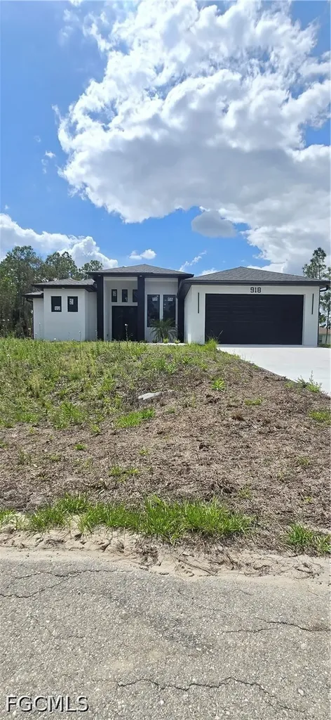 918 Hooper Avenue Lehigh Acres FL 33974