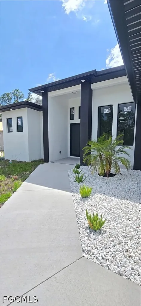 918 Hooper Avenue Lehigh Acres FL 33974