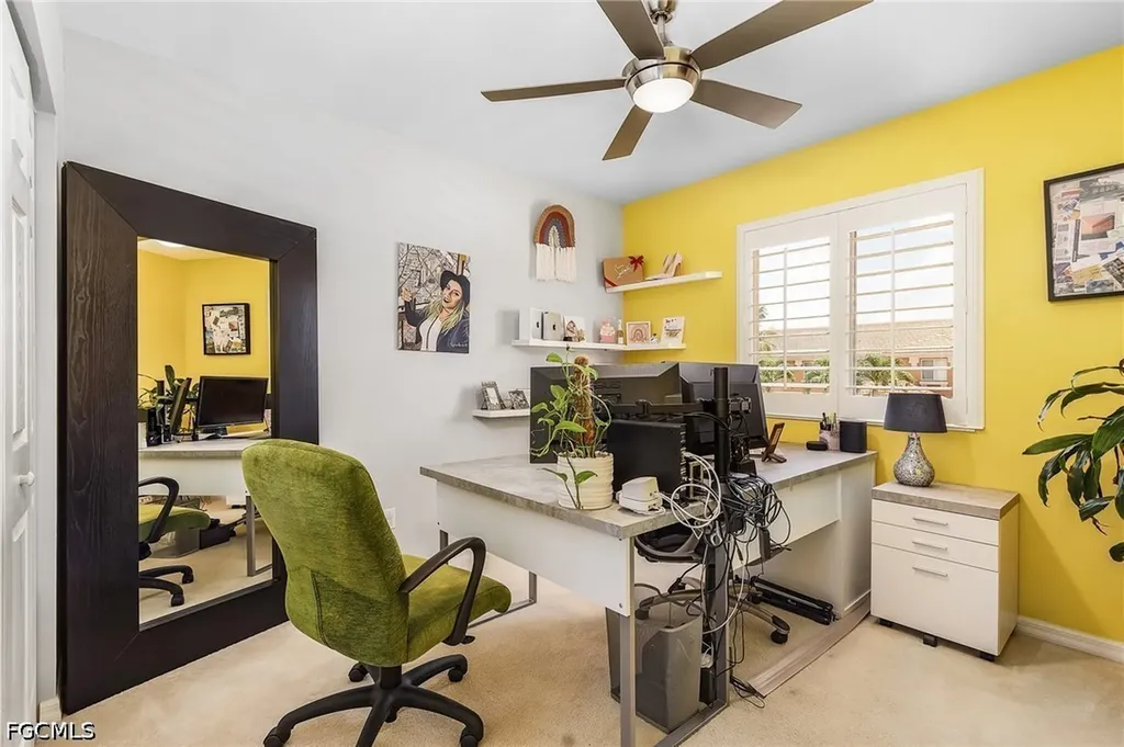 2427 Laurentina Lane Cape Coral FL 33909