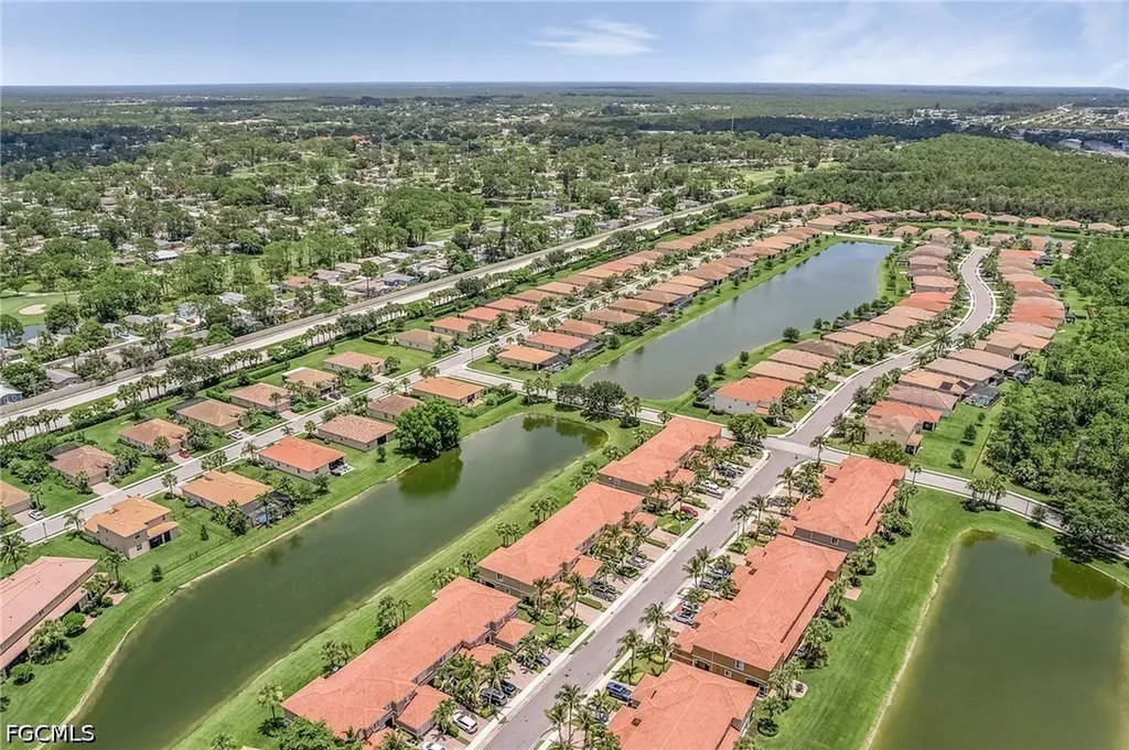 2427 Laurentina Lane Cape Coral FL 33909