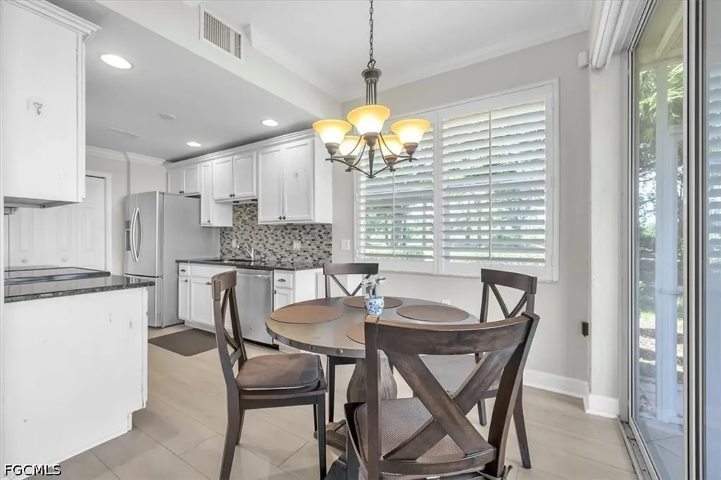 3000 Meandering Way Fort Myers FL 33905
