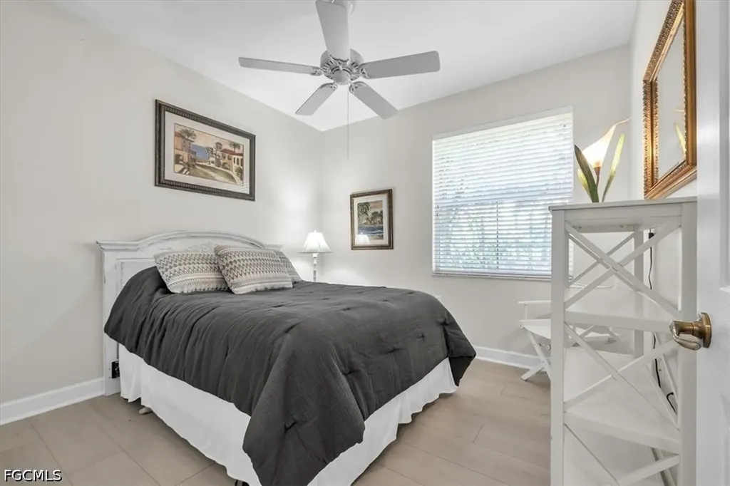 3000 Meandering Way Fort Myers FL 33905