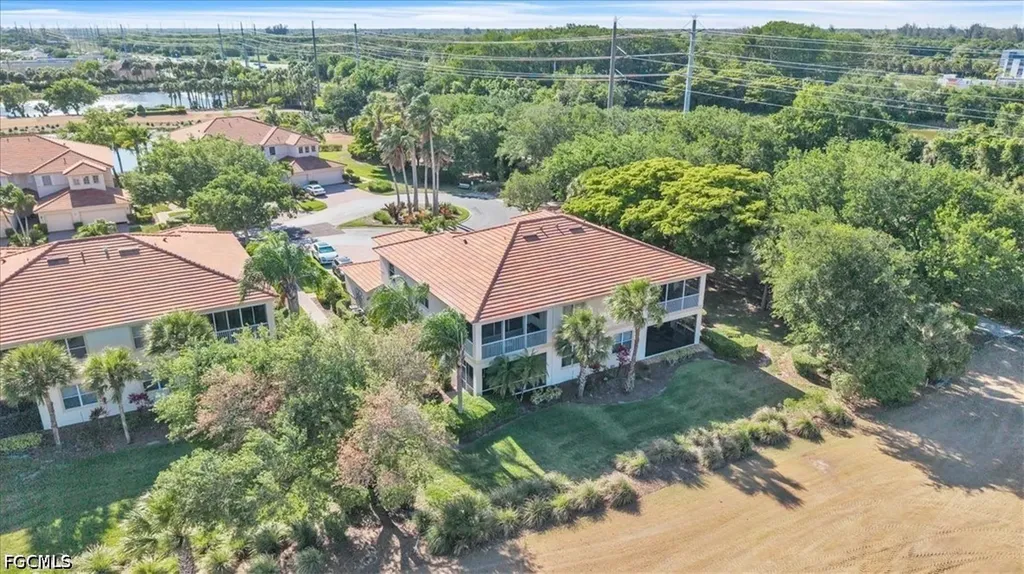 3000 Meandering Way Fort Myers FL 33905