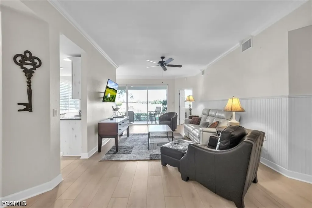 3000 Meandering Way Fort Myers FL 33905
