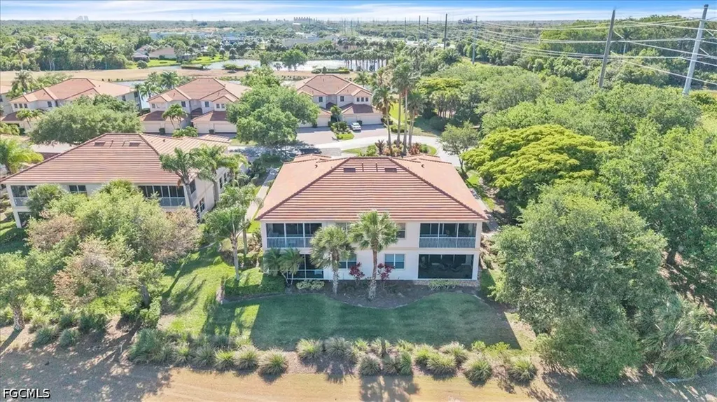 3000 Meandering Way Fort Myers FL 33905