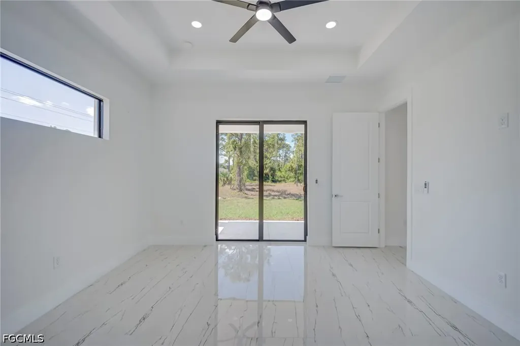 880 Aldrich Street E Lehigh Acres FL 33974