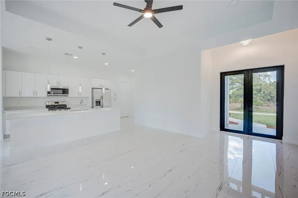 880 Aldrich Street E Lehigh Acres FL 33974