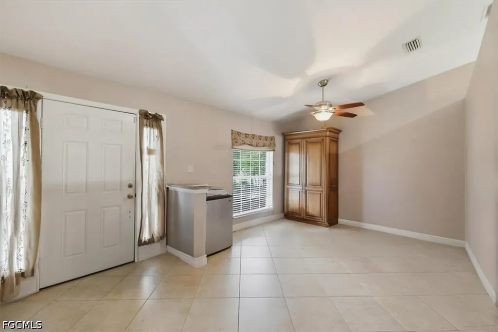 403 SW 28th Place Cape Coral FL 33991