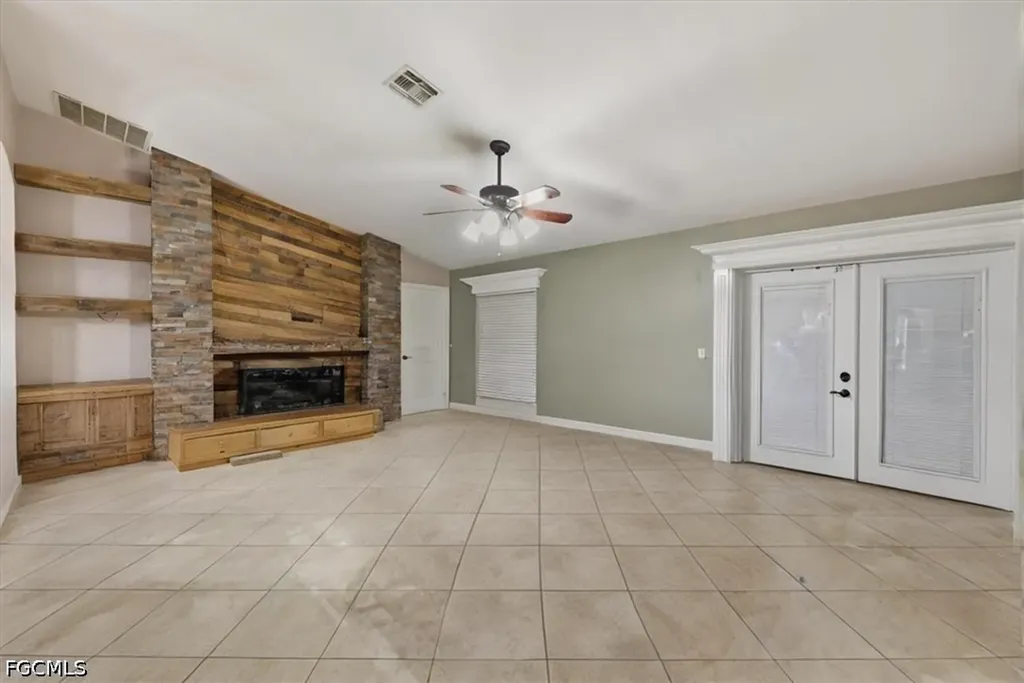 403 SW 28th Place Cape Coral FL 33991