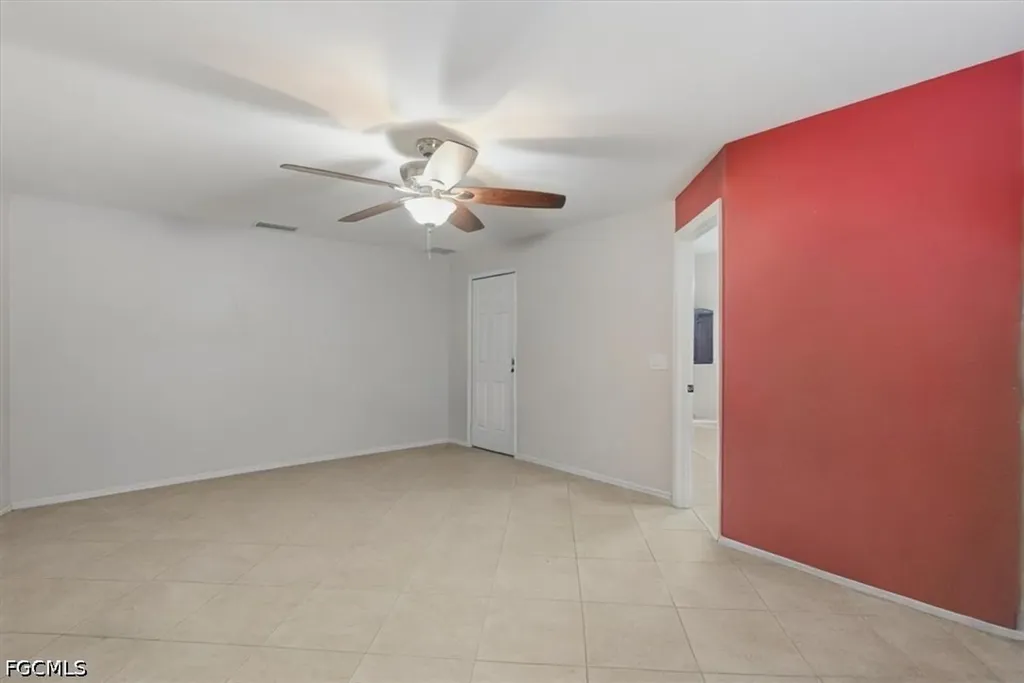 403 SW 28th Place Cape Coral FL 33991
