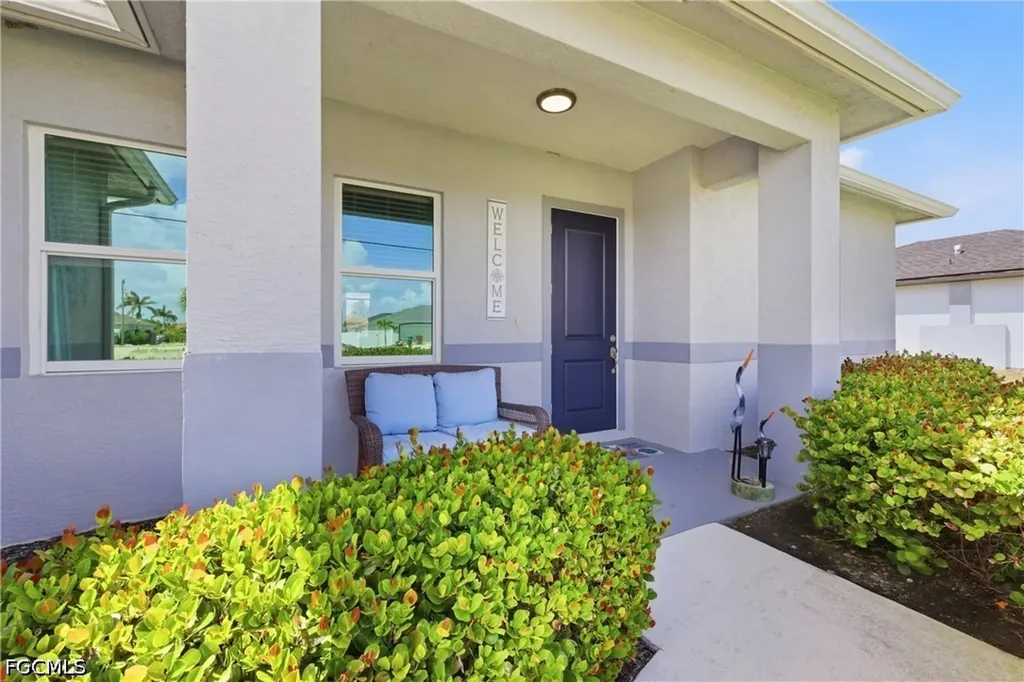 1344 NW 13th Place Cape Coral FL 33993