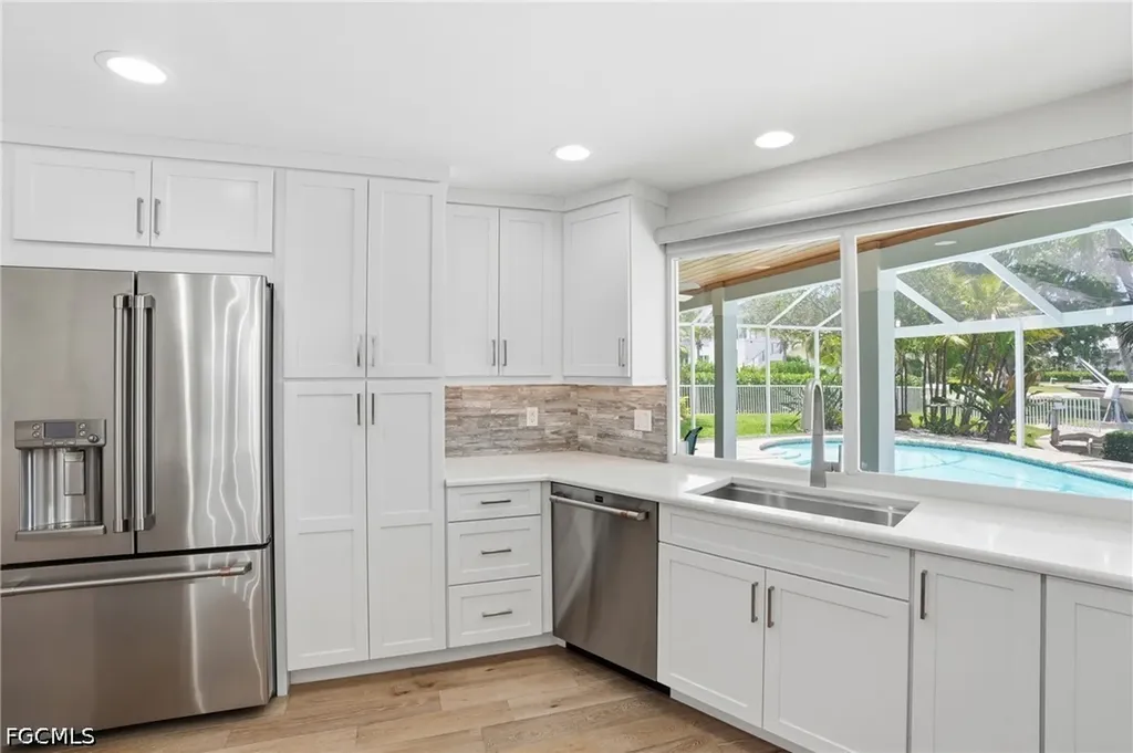 1590 Sandpiper Street Naples FL 34102