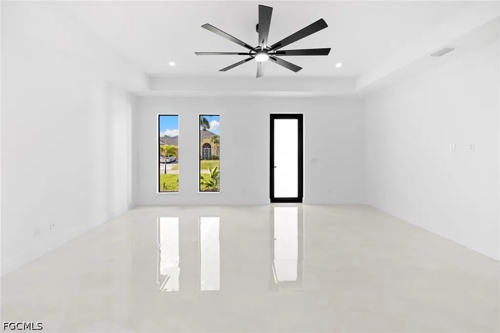2049 NW 4th Street Cape Coral FL 33993