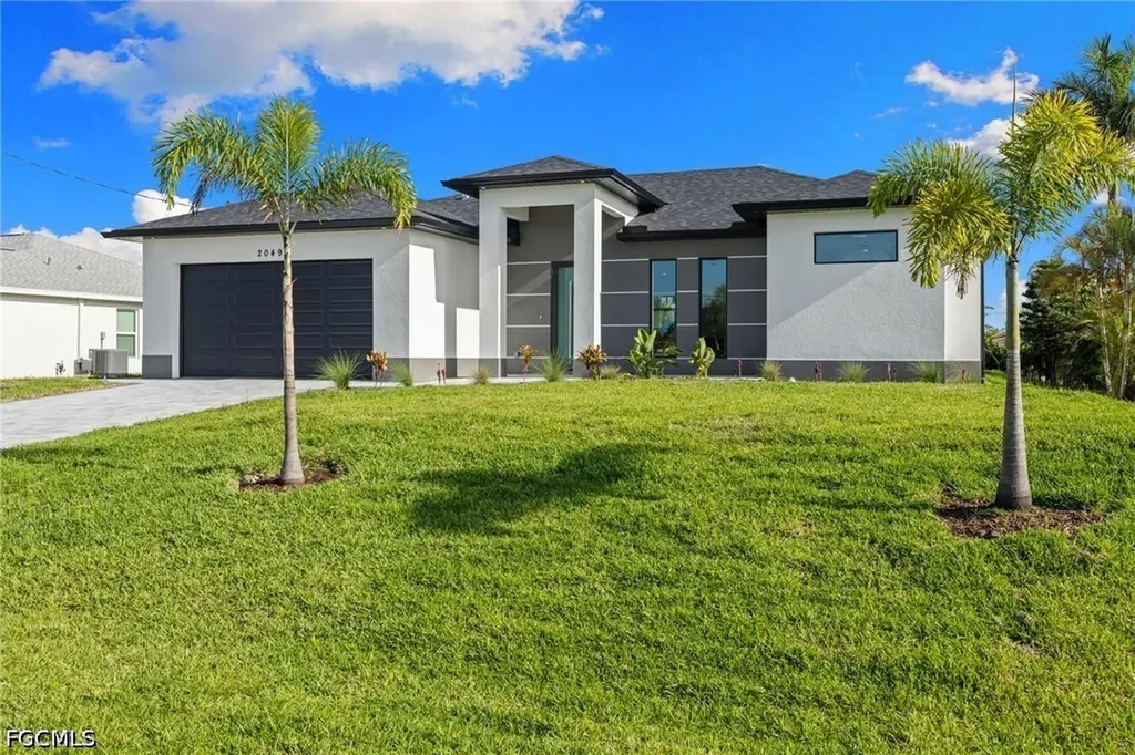 2049 NW 4th Street Cape Coral FL 33993