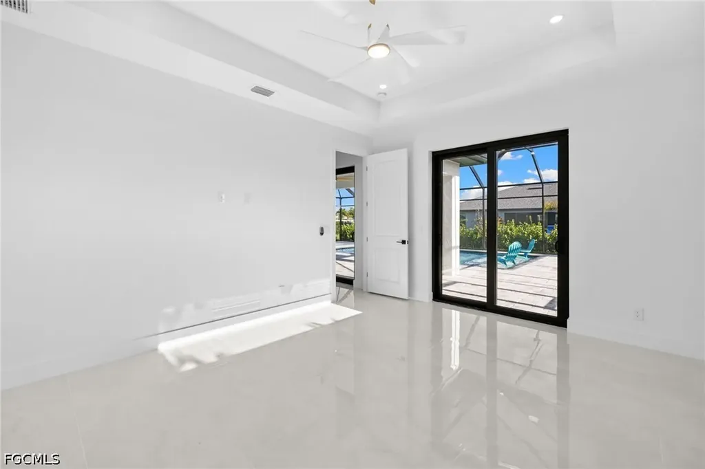 2049 NW 4th Street Cape Coral FL 33993