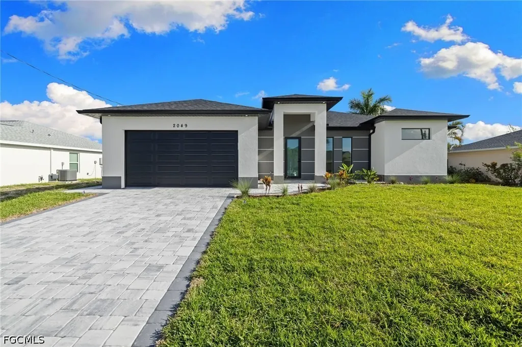 2049 NW 4th Street Cape Coral FL 33993