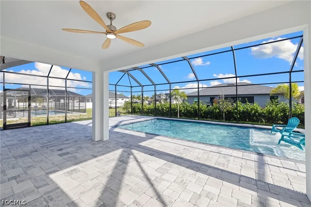2049 NW 4th Street Cape Coral FL 33993