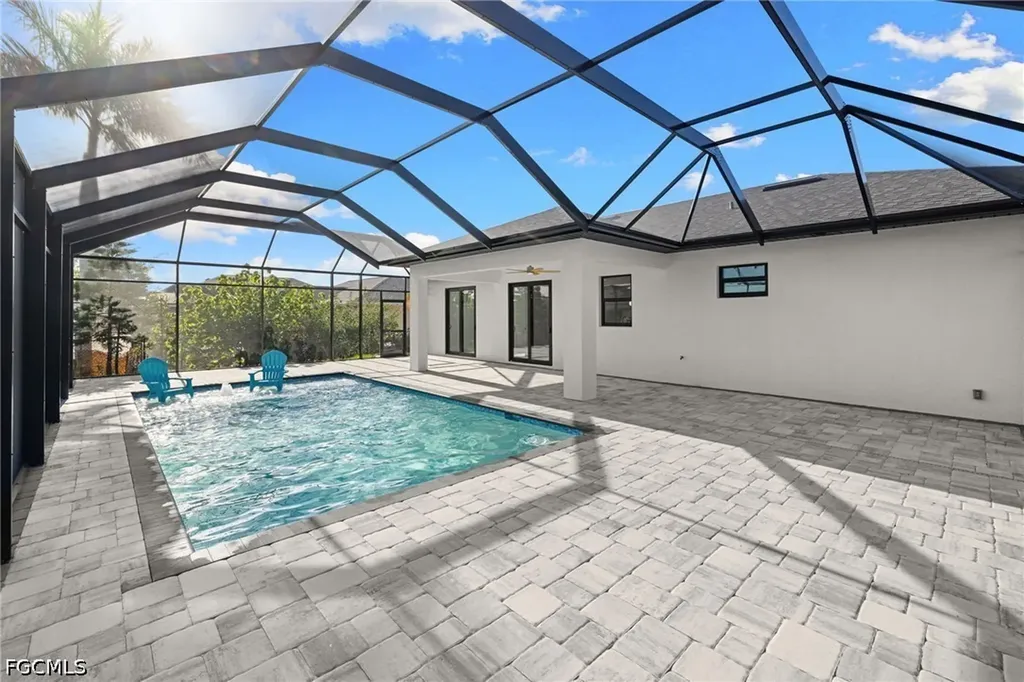 2049 NW 4th Street Cape Coral FL 33993