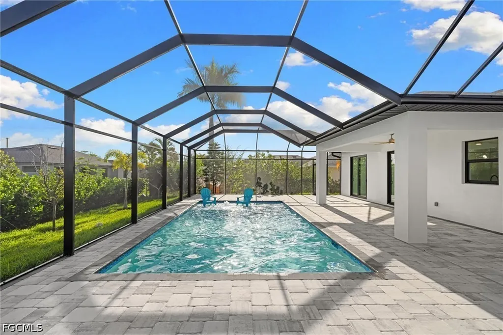 2049 NW 4th Street Cape Coral FL 33993