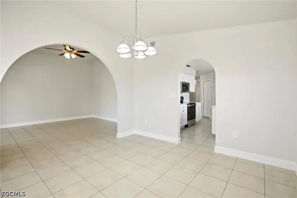 2225 Isle Of Pines Avenue Fort Myers FL 33905