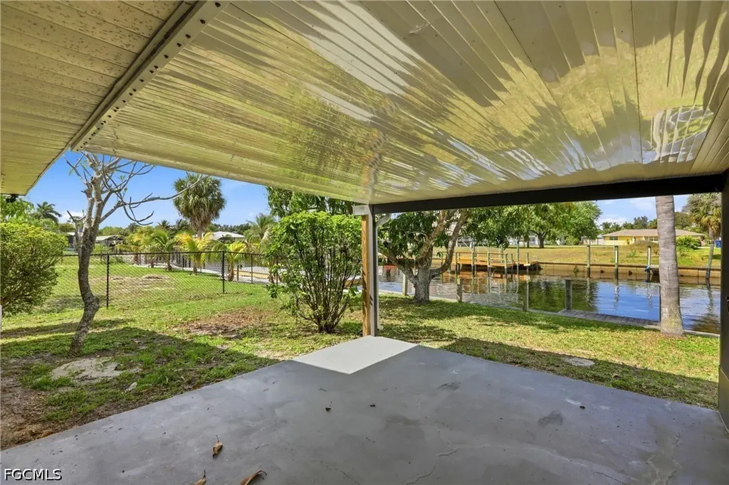 2225 Isle Of Pines Avenue Fort Myers FL 33905