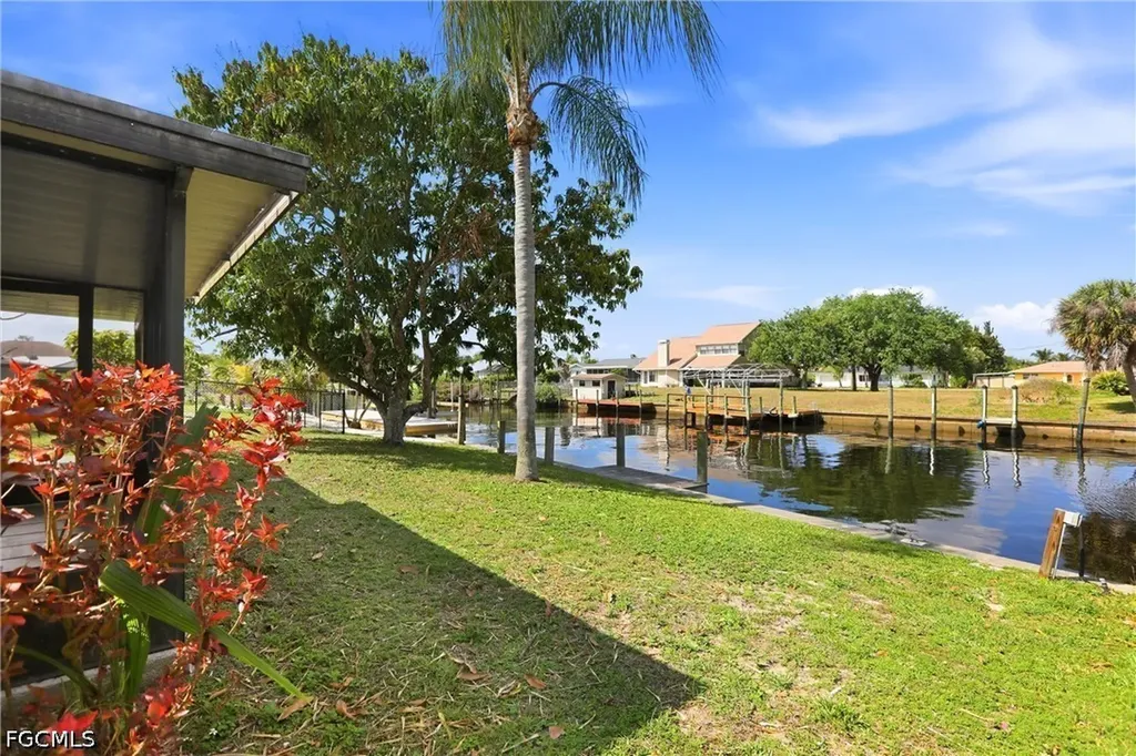 2225 Isle Of Pines Avenue Fort Myers FL 33905