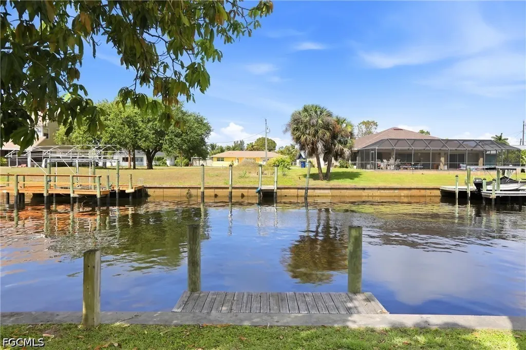 2225 Isle Of Pines Avenue Fort Myers FL 33905