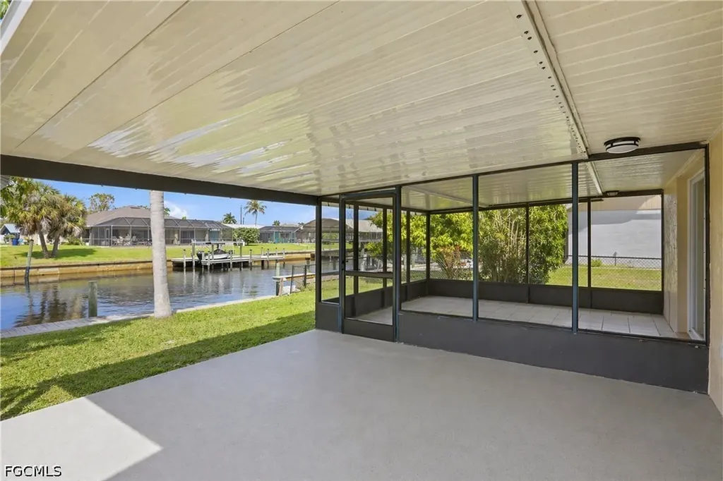 2225 Isle Of Pines Avenue Fort Myers FL 33905