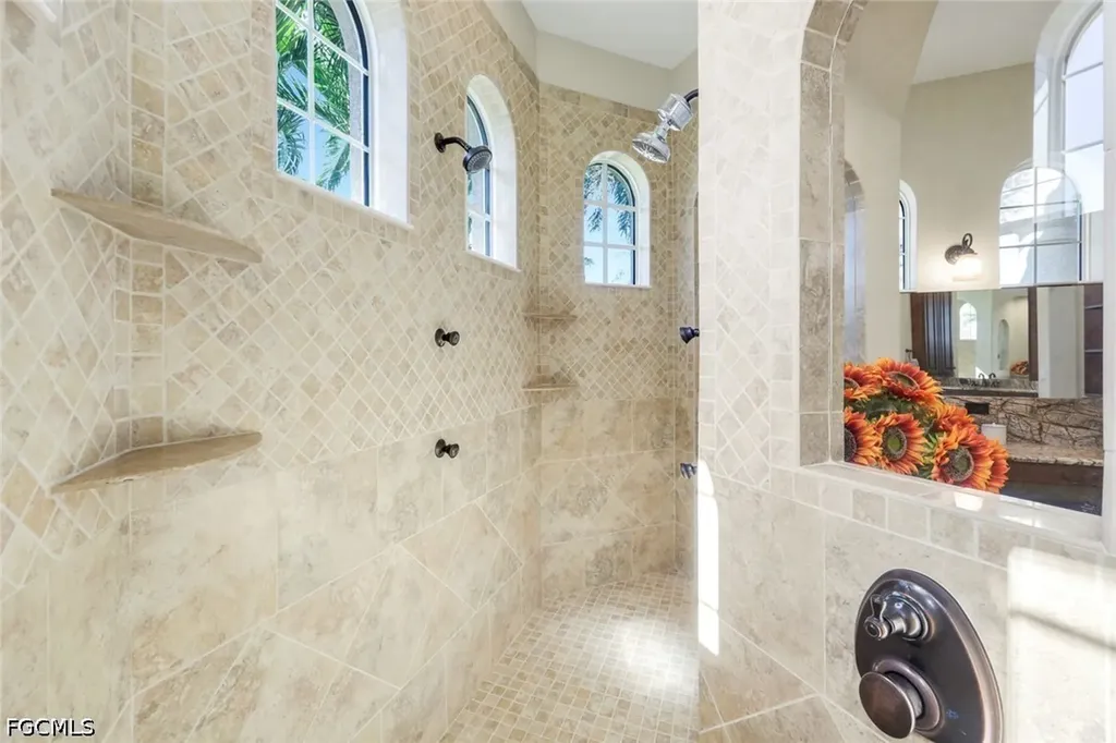 5727 Yardarm Court Cape Coral FL 33914