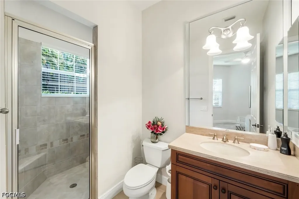 5727 Yardarm Court Cape Coral FL 33914