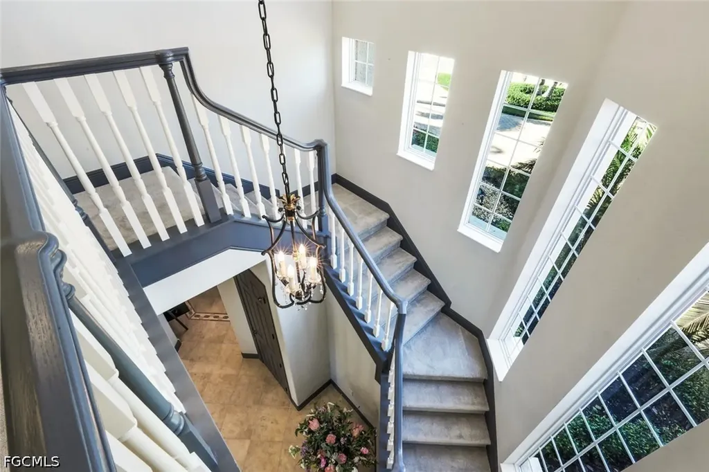 5727 Yardarm Court Cape Coral FL 33914