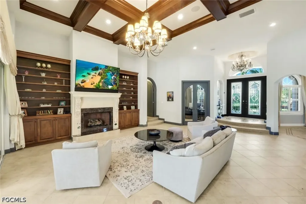 5727 Yardarm Court Cape Coral FL 33914