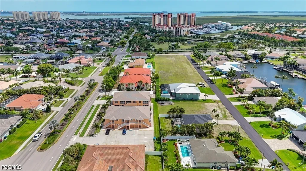 5333 SW 16th Place Cape Coral FL 33914