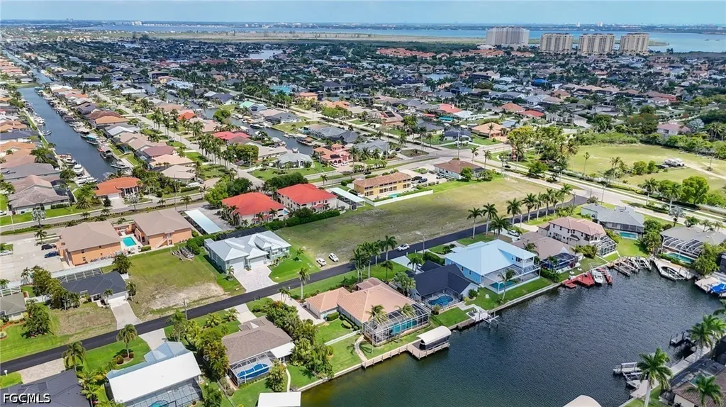 5333 SW 16th Place Cape Coral FL 33914