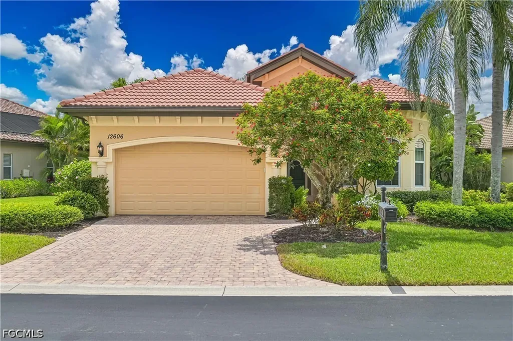 12606 Grandezza Circle Estero FL 33928