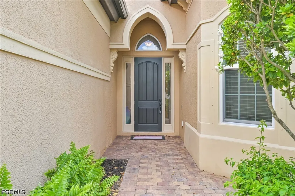 12606 Grandezza Circle Estero FL 33928