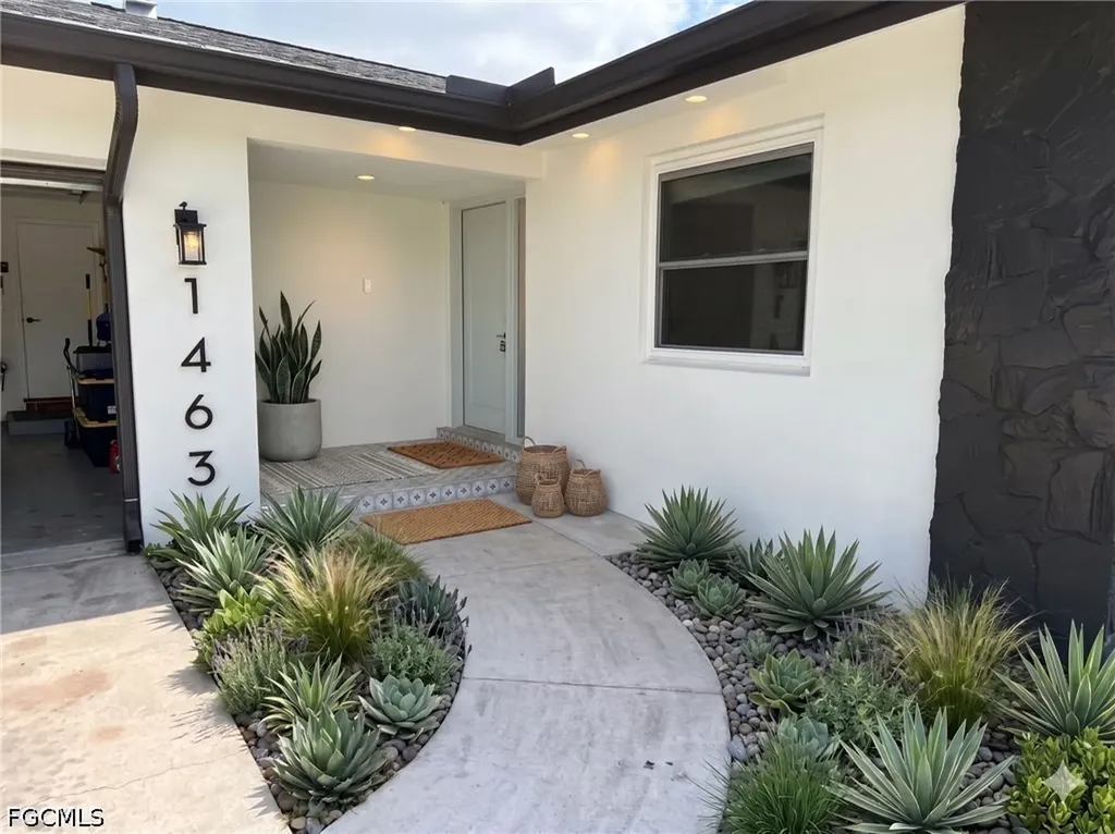 1463 Tanglewood Parkway Fort Myers FL 33919