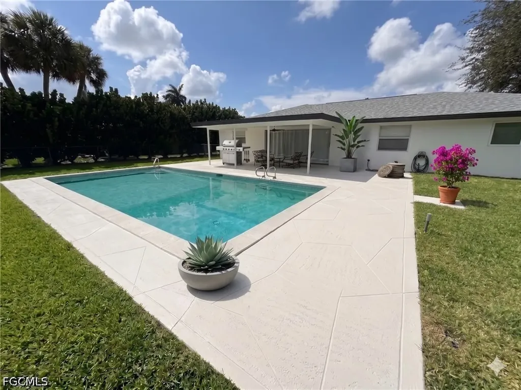1463 Tanglewood Parkway Fort Myers FL 33919
