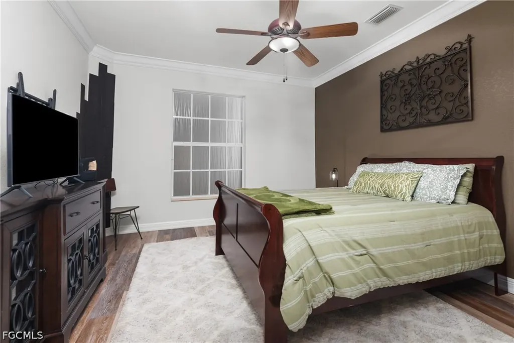 4235 SE 20th Place Cape Coral FL 33904
