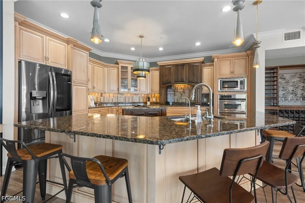 4235 SE 20th Place Cape Coral FL 33904