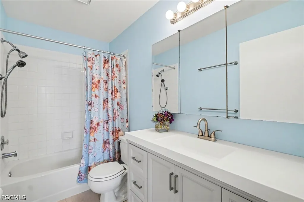 13204 Broadhurst Loop Fort Myers FL 33919