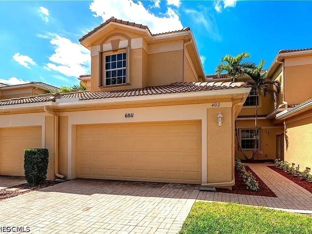 6011 Jonathans Bay Circle Fort Myers FL 33908