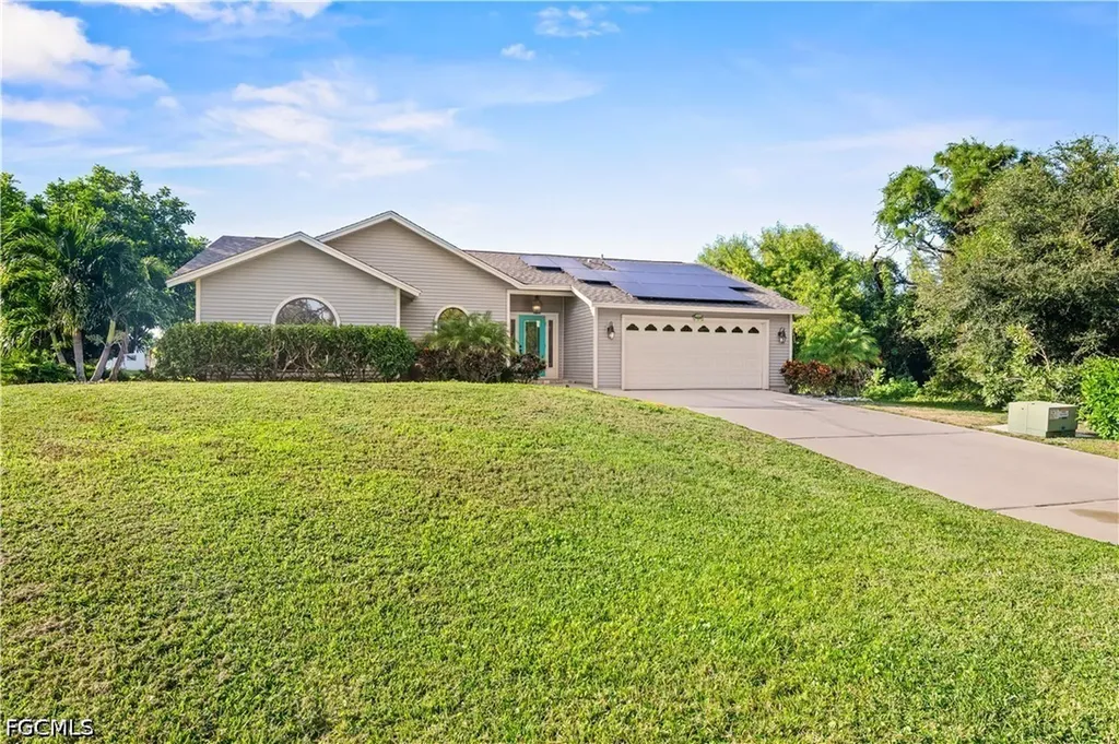 4539 Pine Village Court St. James City FL 33956