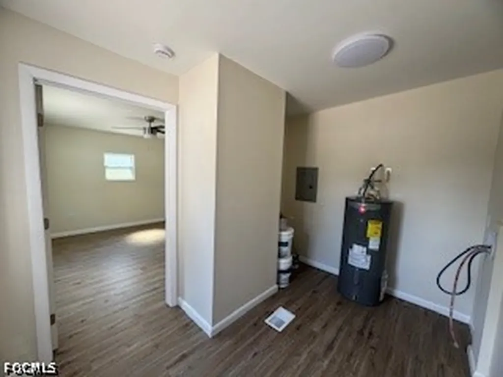285 Avenue H NW Moore Haven FL 33471